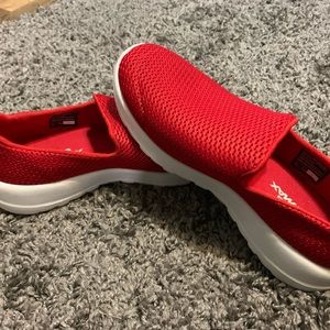 Skechers walking GOGO MAX